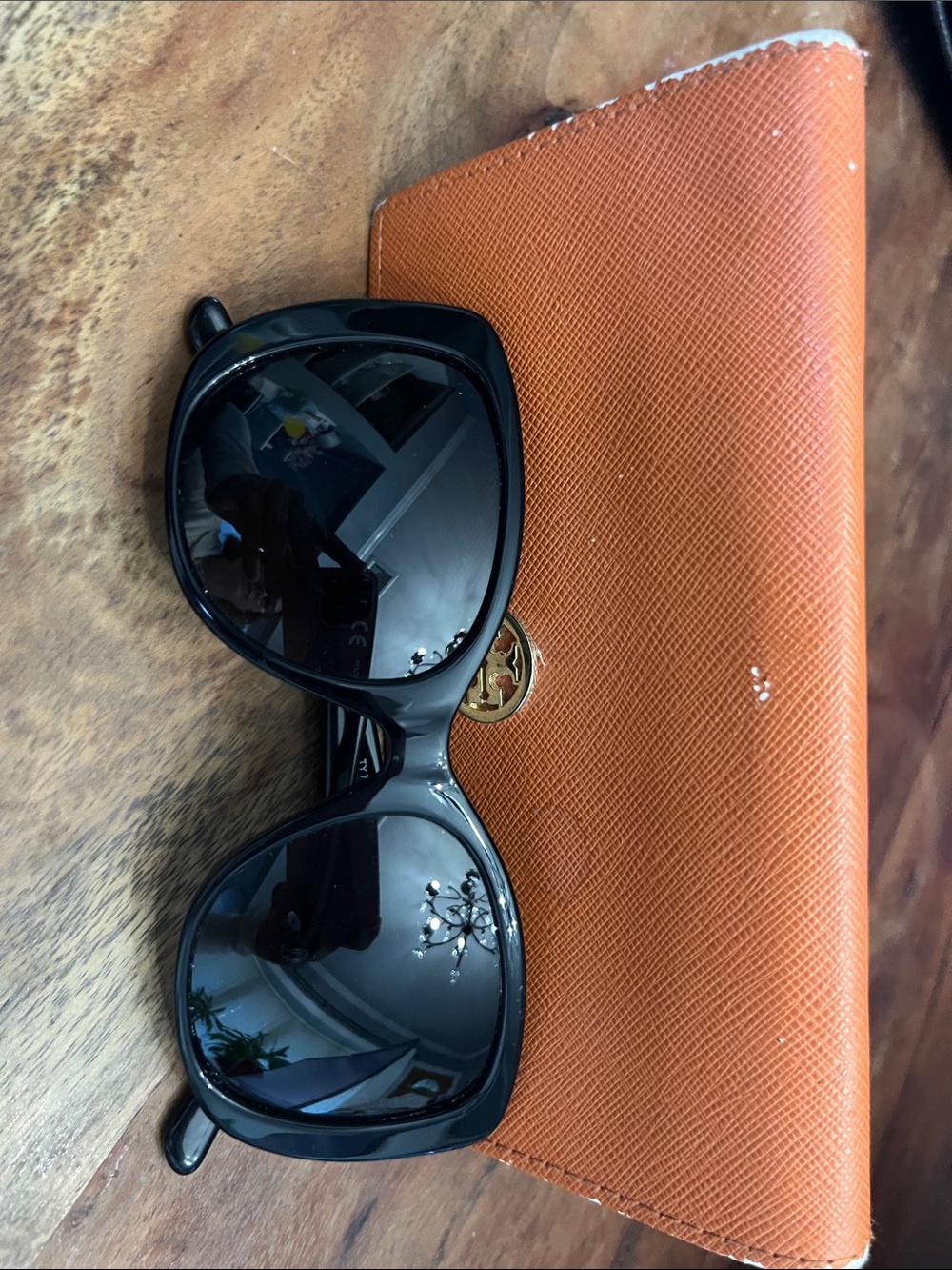 Tory Burch Black Sunglasses with Orange Wallet